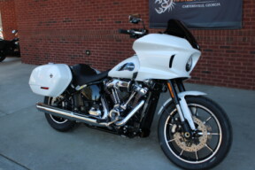 2026 Harley-Davidson® Low Rider® ST White Onyx Pearl Chrome Trim thumb 3
