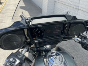 2026 Harley-Davidson® Street Glide 3 Limited thumb 2