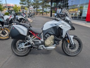 2023 Ducati Multistrada V4 S thumb 3