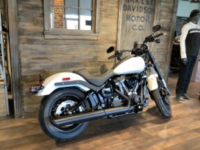 Harley-Davidson® Low Rider® S 2026 FXLRS S7-26 White Onyx Pearl Black Trim thumb 2