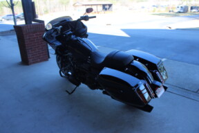 2026 Harley-Davidson® Road Glide® Vivid Black Black Trim thumb 0
