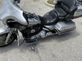 FLHTCUI 2003 Electra Glide® Ultra Classic® thumb 0