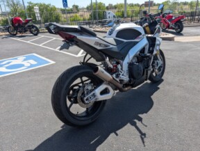 2021 Aprilia Tuono V4 1100 thumb 1