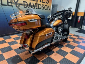 2014 Harley-Davidson Electra Glide Ultra Limited FLHTK thumb 2