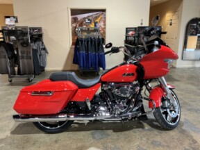 FLTRX 2026 Road Glide® thumb 3