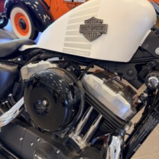 2017 Harley-Davidson Forty-Eight XL1200X thumb 2