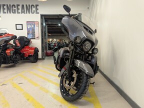 2020 Harley-Davidson® CVO™ Ultra Limited - Smokey Gray & Stormcloud thumb 1