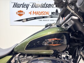 2026 FLHX Harley-Davidson® Street Glide® Olive Steel Metallic / Vivid Black Chrome Trim thumb 2