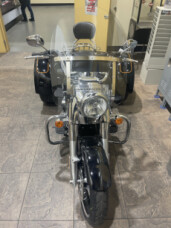 2020 Harley-Davidson® Freewheeler® Vivid Black thumb 0