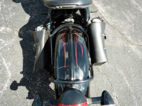 2022 Triumph  Bonneville Bobber Cordovan Red thumb 0