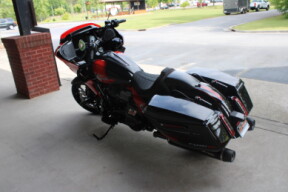 2026 Harley-Davidson® CVO Road Glide ST Citrus Heat Re-Entry thumb 0