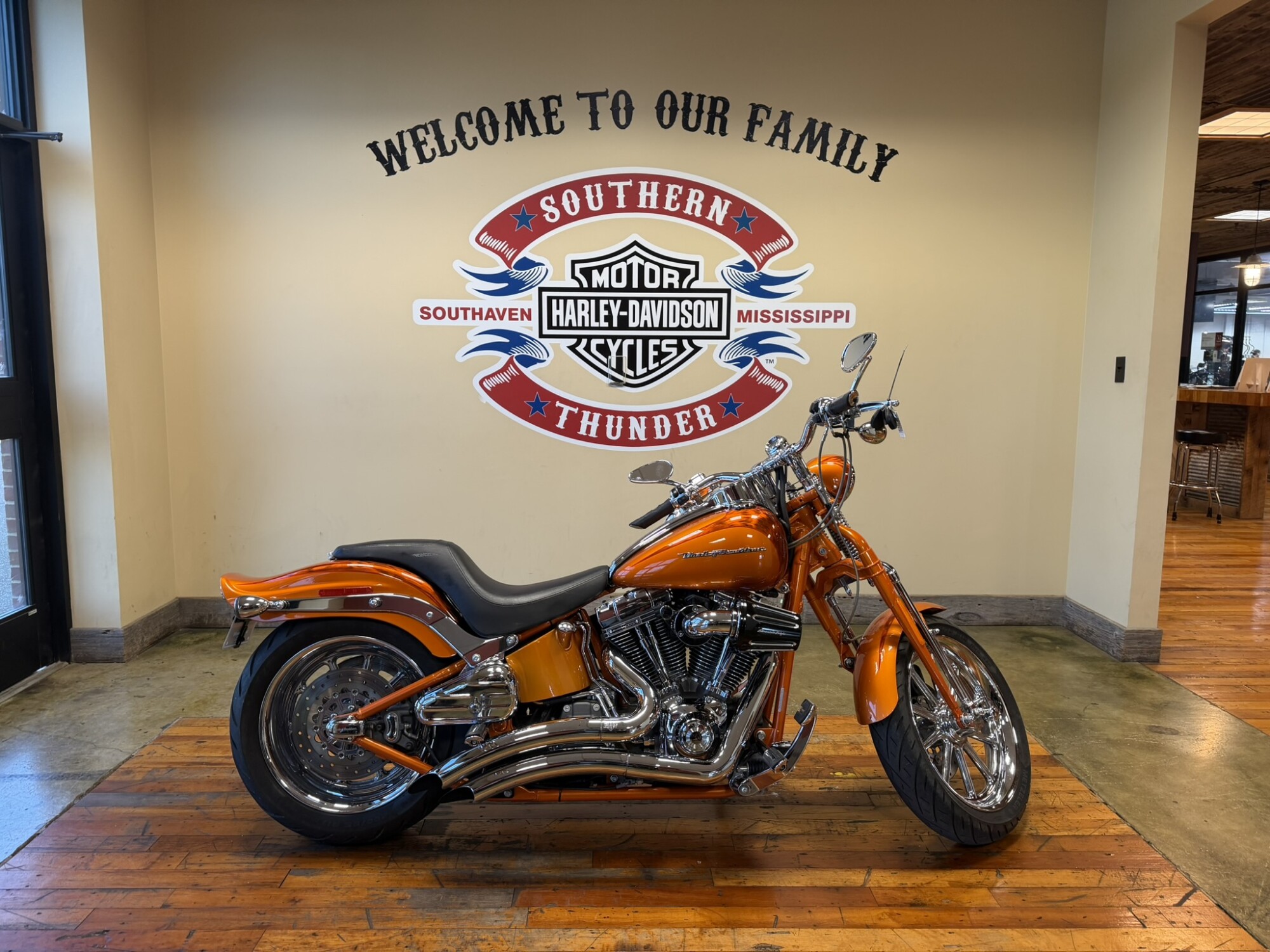 2008 Harley-Davidson® Screamin’ Eagle Softail Springer Inferno Orange with Fireburst Flames
