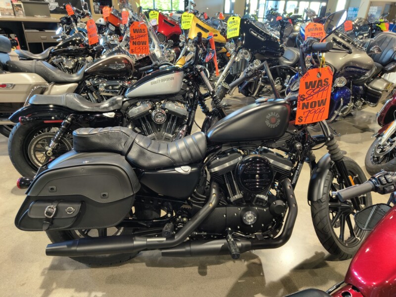 2019 Harley-Davidson® Iron 883™ Black Denim