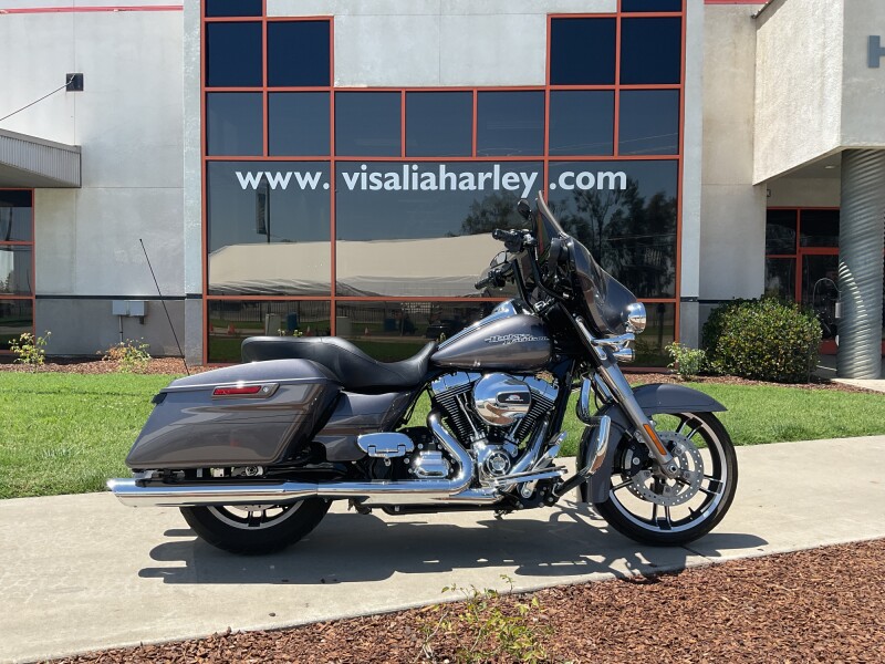 FLHXS 2014 Street Glide® Special