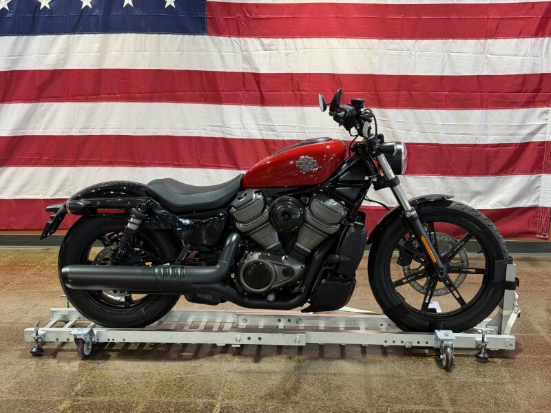 Harley-Davidson® Nightster™ 2023 RH975 REDLINE RED