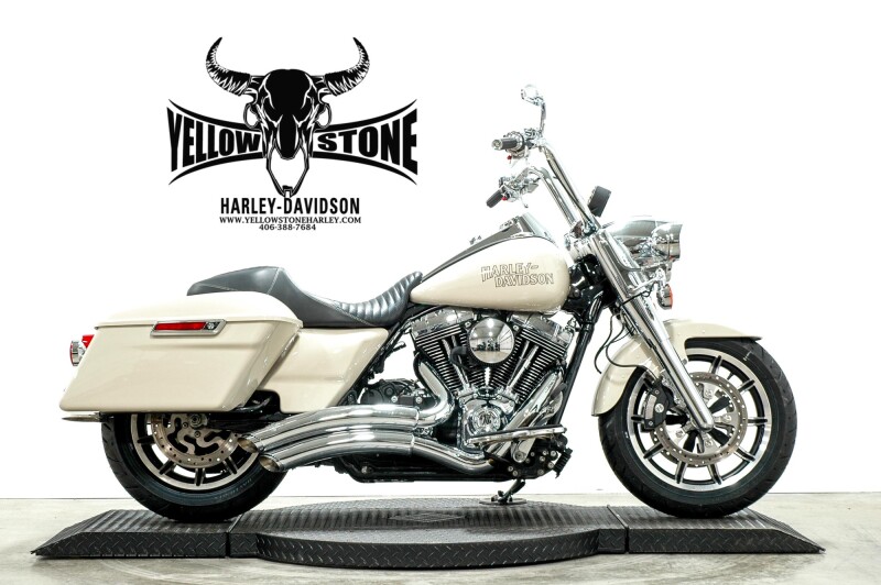 2014 Police Road King White Sand Pearl