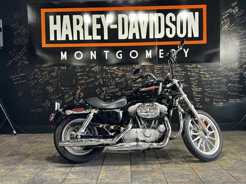 2006 Harley-Davidson® Sportster® 883 Custom XL883C