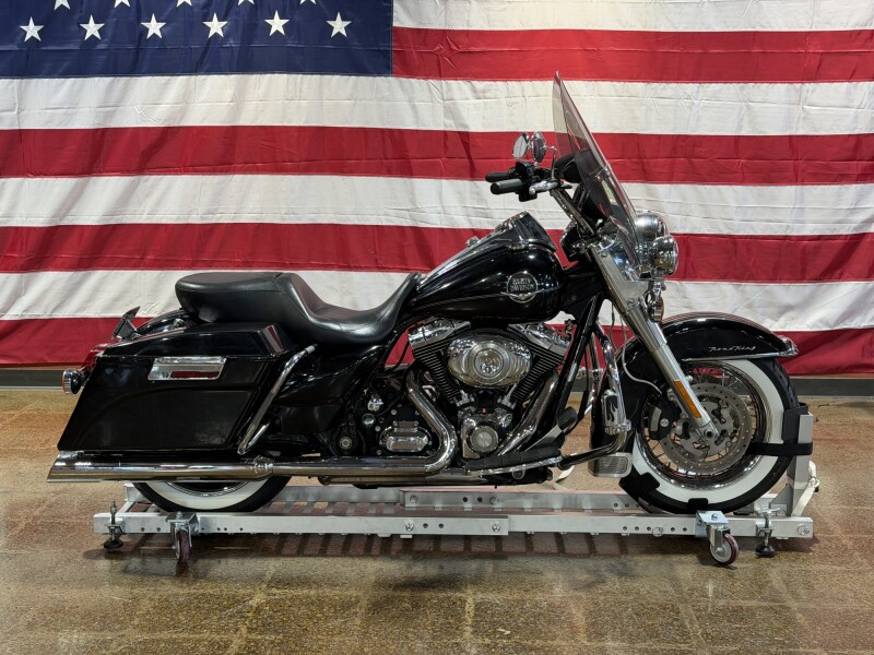 Harley-Davidson® Road King® Classic 2009 FLHR UNKNOWN
