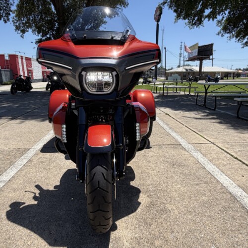 2026 Harley-Davidson® CVO Street Glide 3 Limited thumb 1