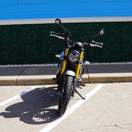 2026 Scrambler 900 thumb 3