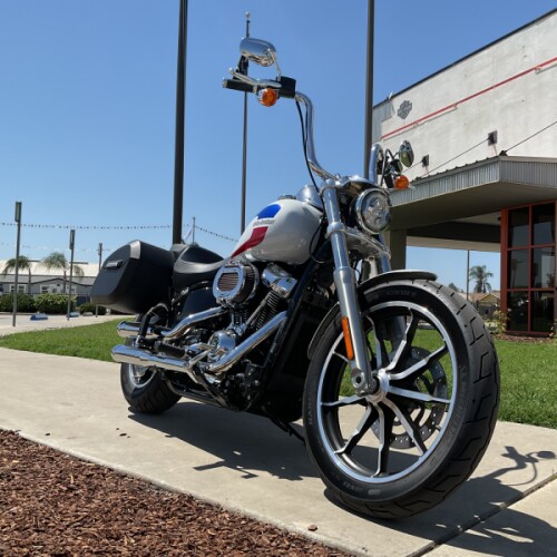 FXLR 2020 Low Rider® thumb 2