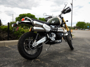  2026 Scrambler 1200 XE thumb 2