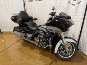 2019 Harley-Davidson® Road Glide® Ultra Midnight Blue/Barracuda Silver thumb 1