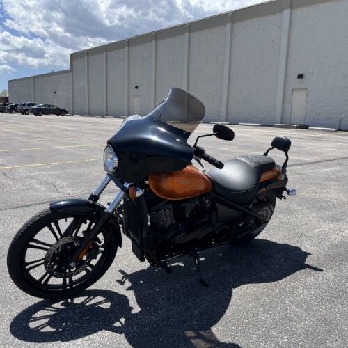 2012 Kawasaki Vulcan 900 Custom  thumb 2