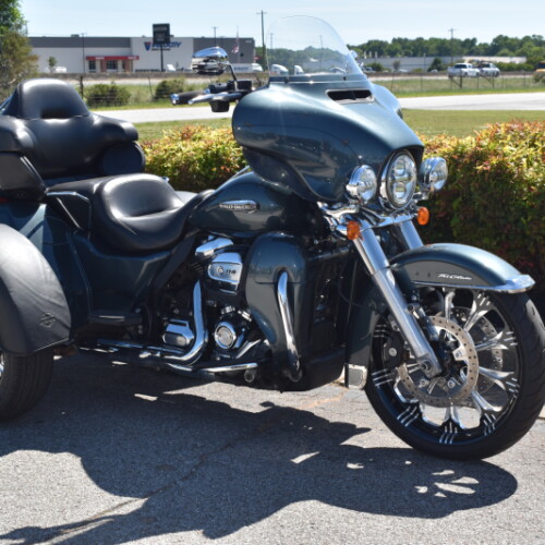 FLHTCUTG 2020 Tri Glide® Ultra thumb 3