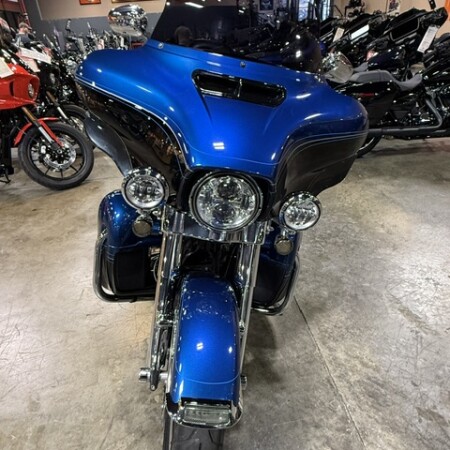 2018 Harley-Davidson® Ultra Limited thumb 1