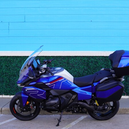 2026 R 1300 RT thumb 3