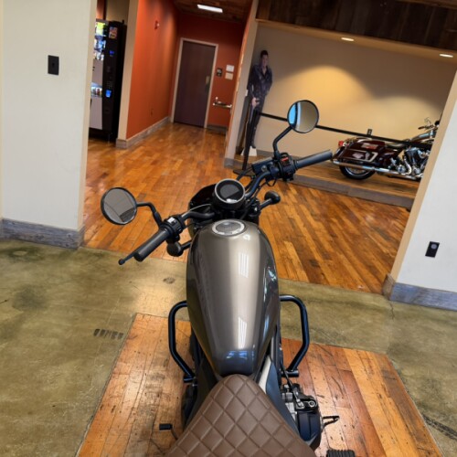 2023 Honda Rebel 500 ABS SE Titanium Metallic thumb 1