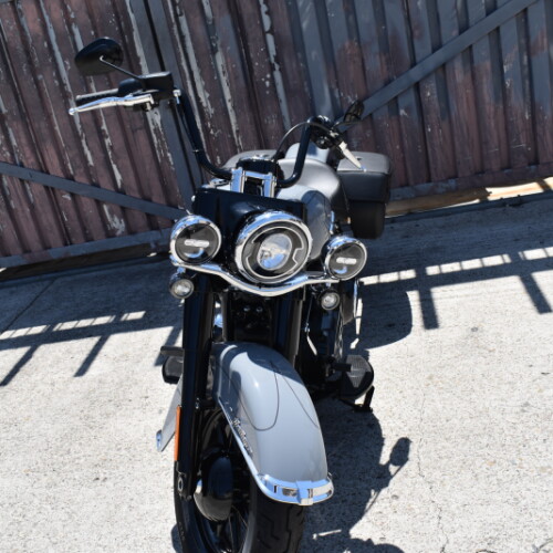 2026 Harley-Davidson® Heritage Classic FLHC thumb 1