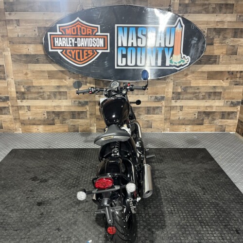 2025 Triumph Bonneville Bobber - Jet Black thumb 1