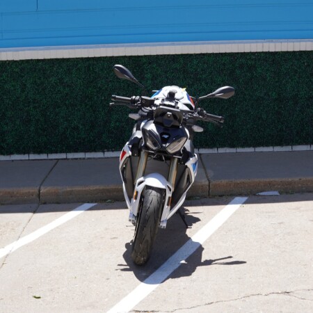 2026 S 1000 R thumb 2