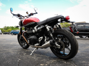 DP5 2025 Speed Twin 900 thumb 0