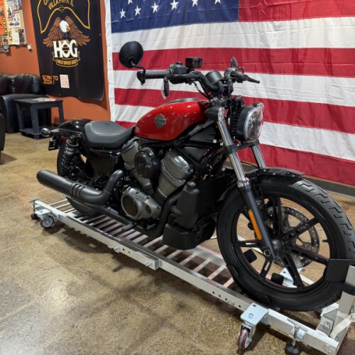 Harley-Davidson® Nightster™ 2023 RH975 REDLINE RED thumb 2