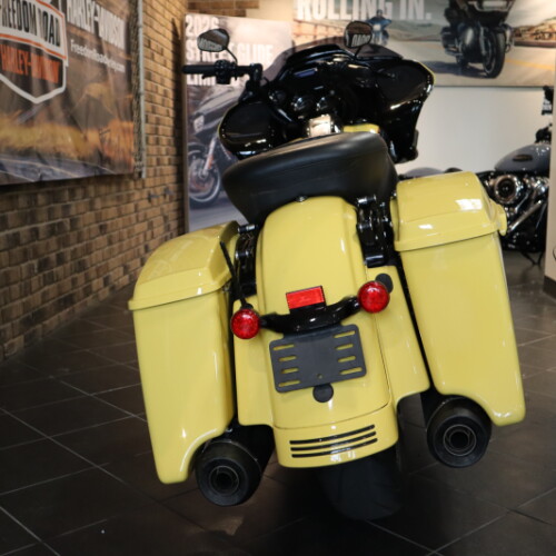 2023 Road Glide® Special (FLTRXS) thumb 3