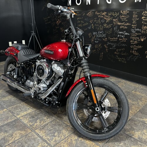 2026 Harley-Davidson® FXBB Street Bob® thumb 2