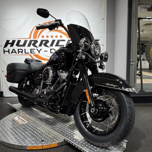 2026 Harley-Davidson® Heritage Classic® thumb 3