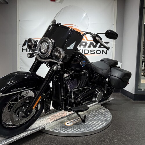 2026 Harley-Davidson® Heritage Classic® thumb 1