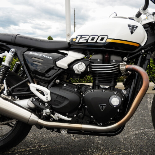 DP5 2025 Speed Twin 900 thumb 3