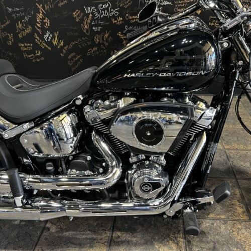 2026 Harley-Davidson® Breakout® thumb 0