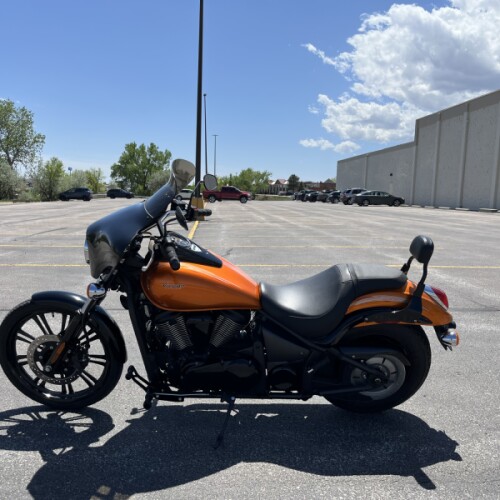 2012 Kawasaki Vulcan 900 Custom  thumb 1