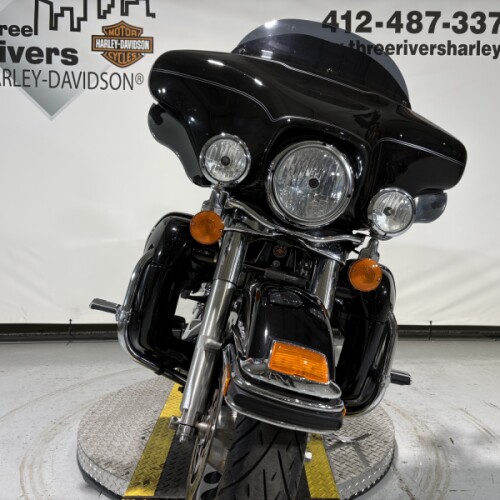 2012 Harley-Davidson® Ultra Classic™ Electra Glide® Vivid Black thumb 1