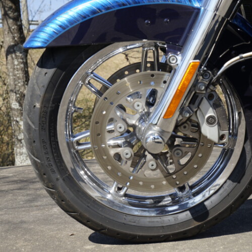 FLHTKSE 2014 CVO™ Electra Glide Ultra Limited® thumb 2