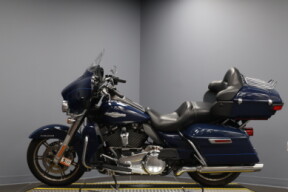 2021 Harley-Davidson® Ultra Limited FLHTK thumb 0