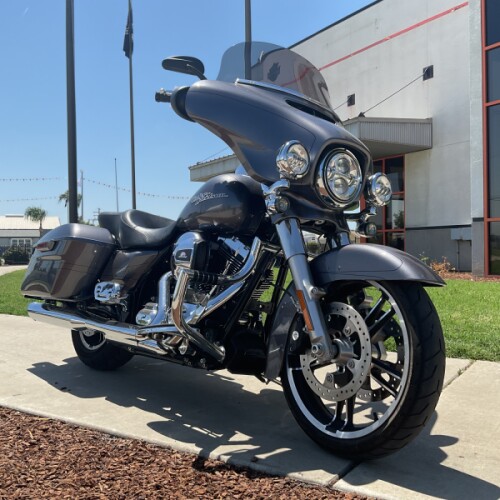 FLHXS 2014 Street Glide® Special thumb 2