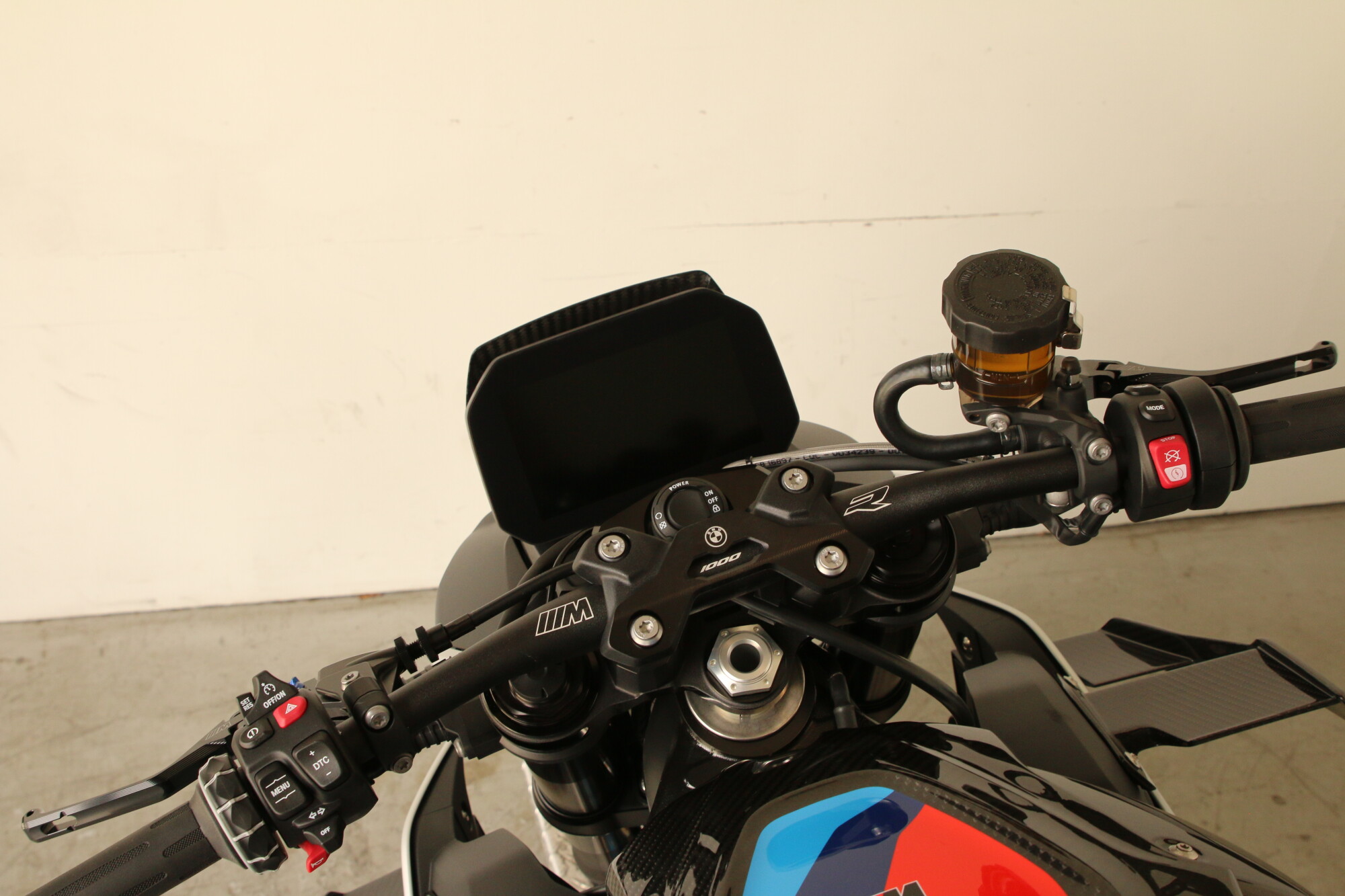 2026 BMW M 1000 R, photo 37
