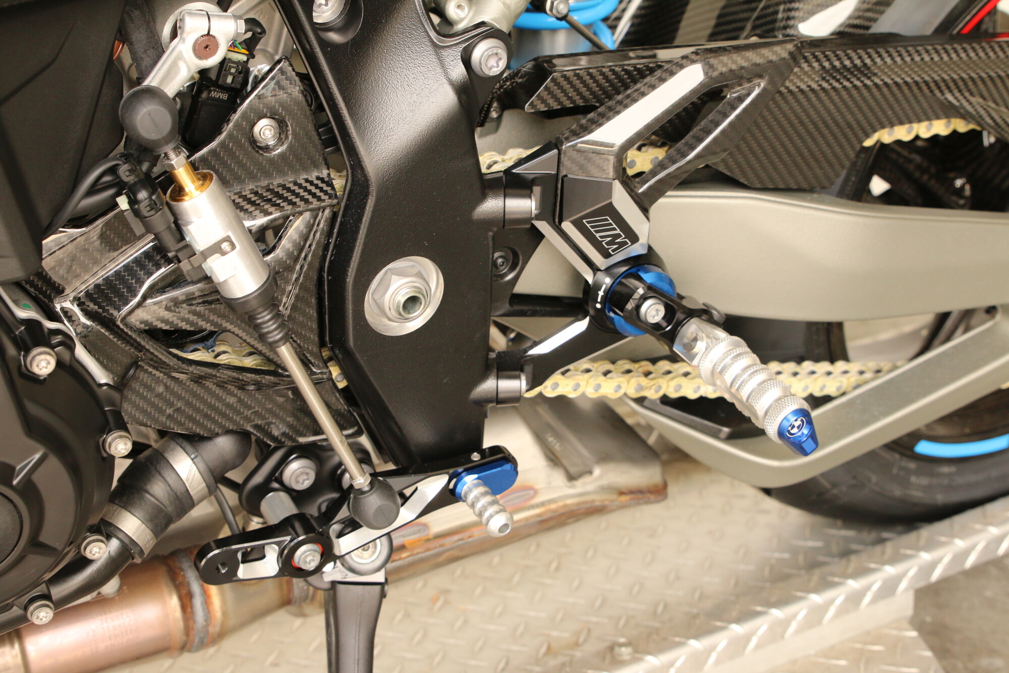 2026 BMW M 1000 R, photo 30